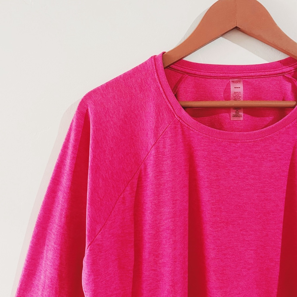 beyond yoga | featherweight daydreamer pullover in vivid pink heather ↷